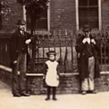 Thumbnail linking to popup window