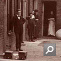 Thumbnail linking to popup window