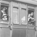 Women volunteers, summer 1917. Catalogue reference: NATS 1/1307