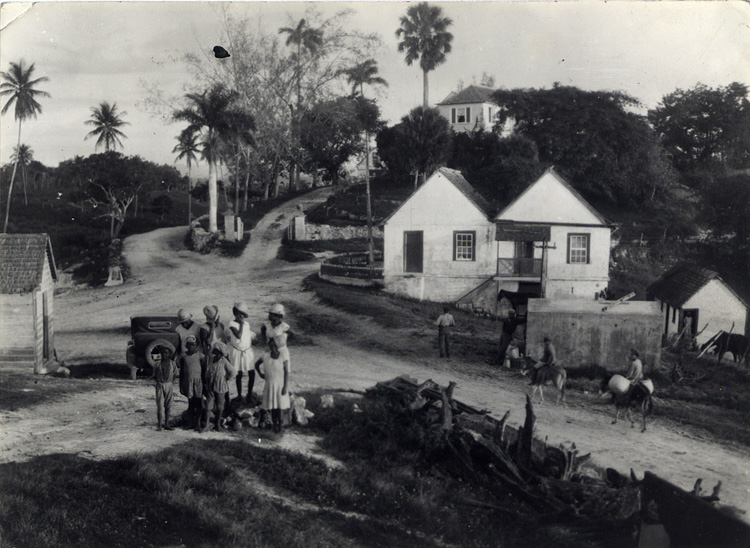 Jamaican village scene c1950 (INF 10/149)
