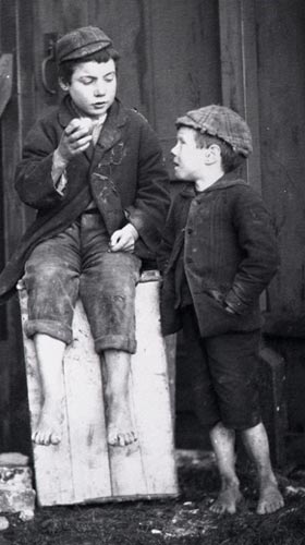 Schoolboys with apple 1898 (COPY 1/436)