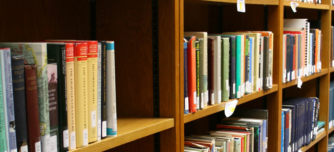 tna-images-photography-bookshelf